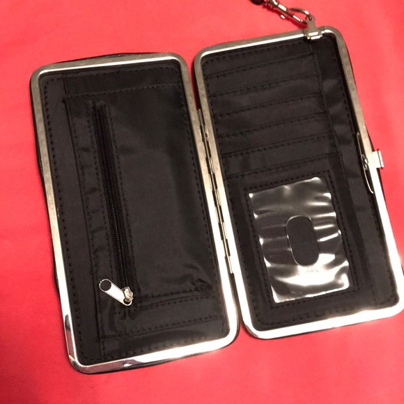 NWOT patterned wallet - Picture 4 of 5